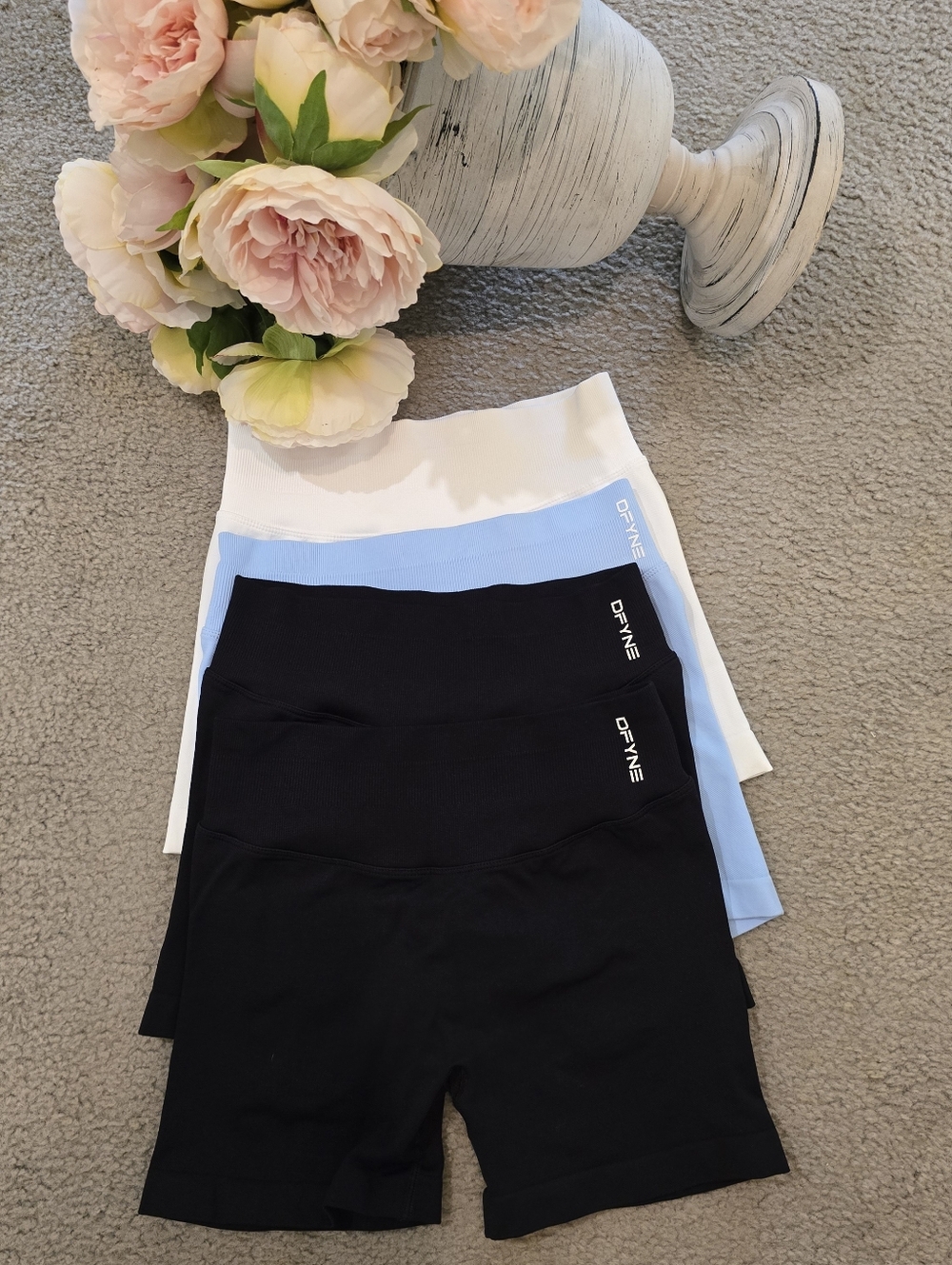 Like New Dfyne Shorts Bundle Size Small